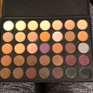 Morphe 35W palette.